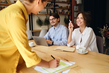 How does corporate health insurance work?