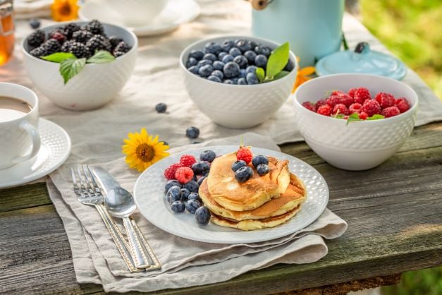 tasty-pancakes-for-breakfast-in-summer-garden-2022-04-04-23-05-11-utc